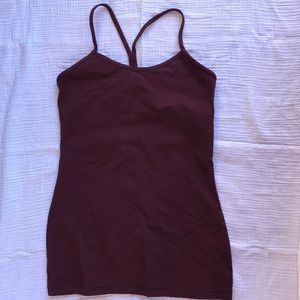 Lululemon power y tank Bordeaux drama (Maroon)